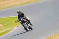 Vintage-motorcycle-club;eventdigitalimages;mallory-park;mallory-park-trackday-photographs;no-limits-trackdays;peter-wileman-photography;trackday-digital-images;trackday-photos;vmcc-festival-1000-bikes-photographs